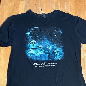 Mount Rushmore Graphic Tee - Black